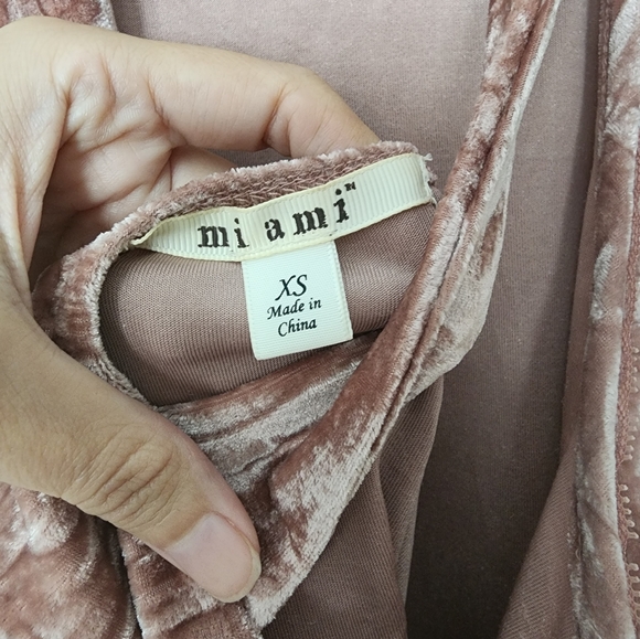 Francesca's Collection Velvet Tank Top - Picture 9 of 10